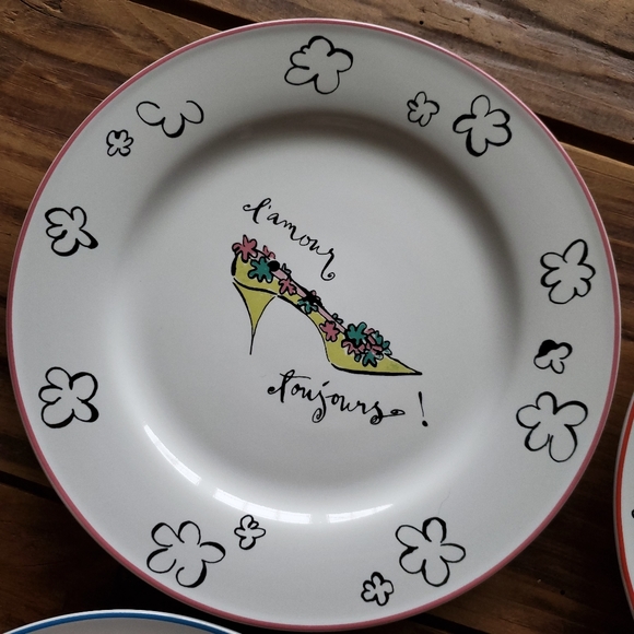 Rosanna Set of Four 8" Vintage High Heel Dessert Plates in Box - Picture 2 of 13